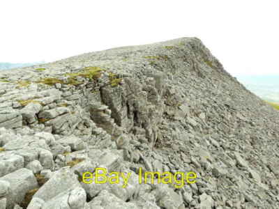 Foto 6x4 Beinn Spionnaidh Gipfelgrat Die Felsbrockenbeschaffenheit des Gipfels von c2008