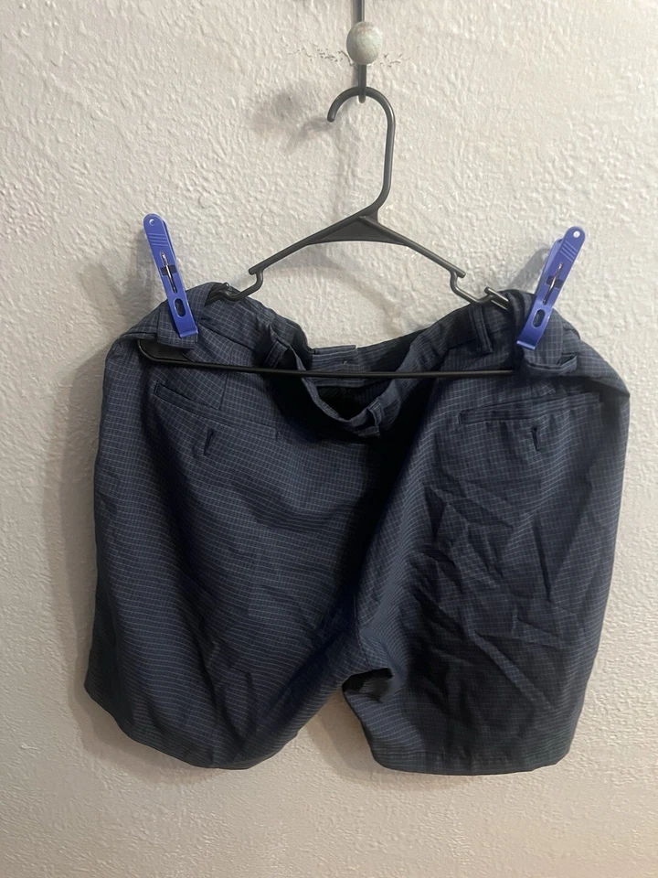 Pantalones cortos Haggar Cool 18 Pro para hombre talla 42 azul a cuadros entrepierna 9 pulgadas Foto 4 de 4