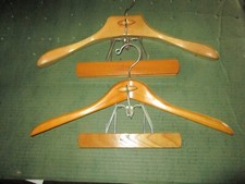 VINTAGE WOODEN SUIT-PANTS HANGERS