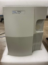Waters 1525U Programmable Flow Rate Binary HPLC Pump 186001825IVD Model 25U