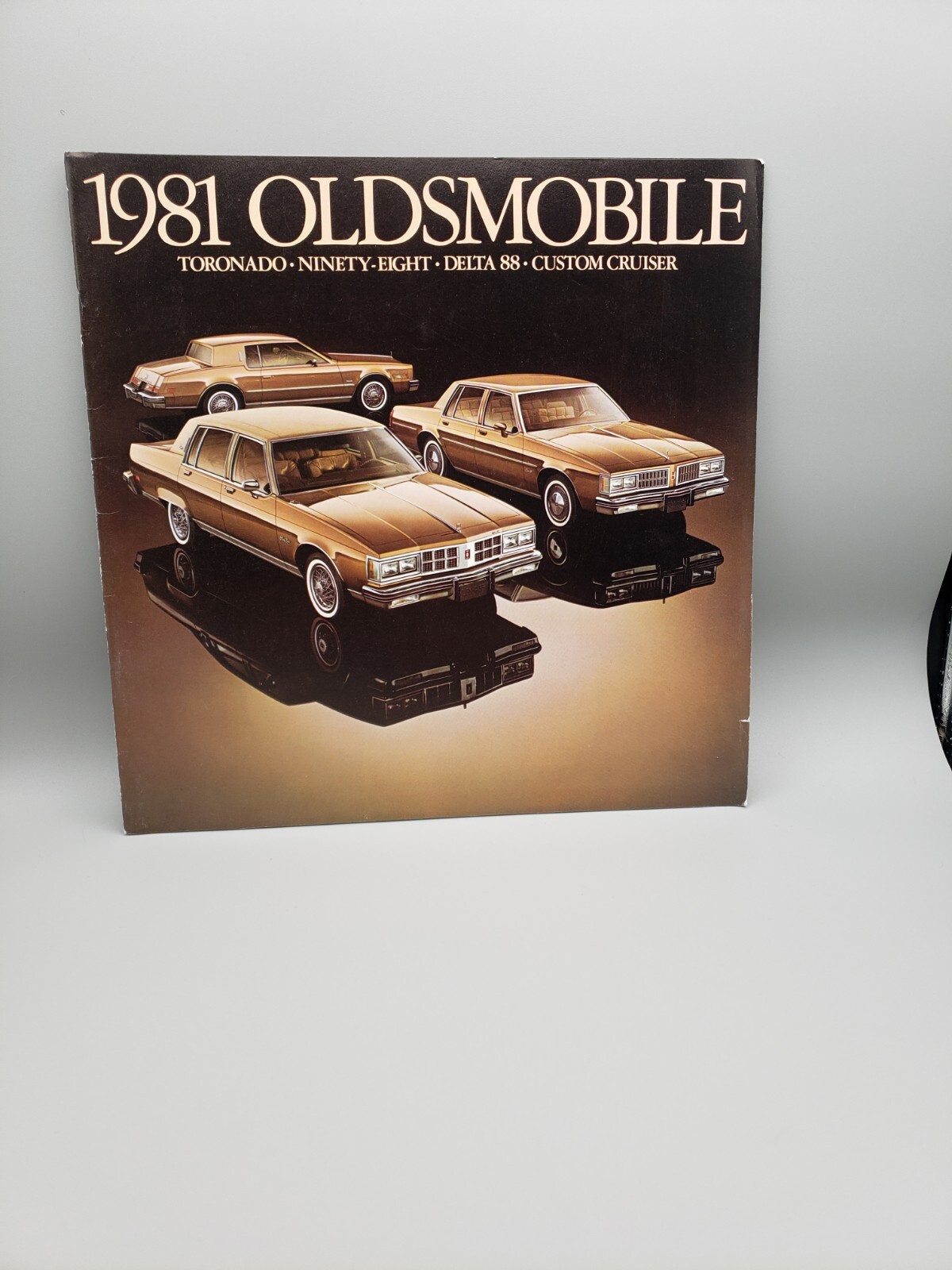 1981 Oldsmobile Olds Toronado Original Sales Brochure Dealership Book