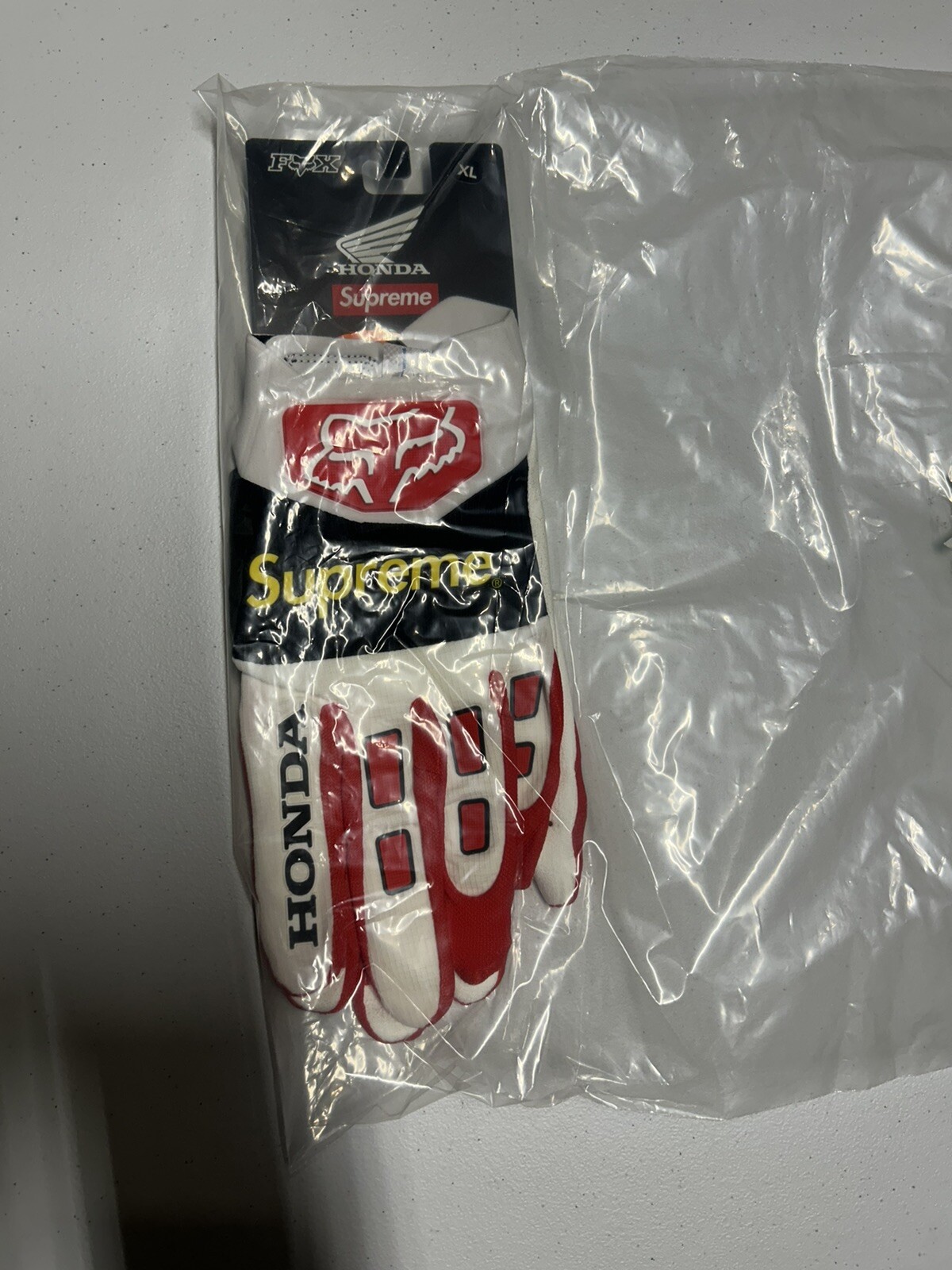 Supreme Honda Fox Racing Gloves Red Size -XL -FW19