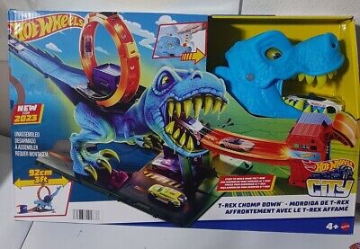 Pista Hot Wheels com Carrinho - Mordida do T-Rex - City - 92 cm