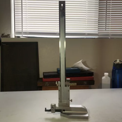 MITUTOYO 12" VERNIER HEIGHT GAGE STAINLESS STEEL 520-152 MACHINIST TOOL