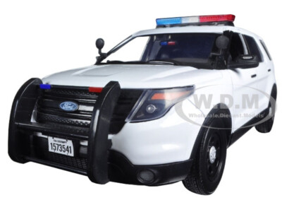 2015 FORD PI UTILITY INTERCEPTOR POLICE CAR PLAIN WHITE 1/18 CAR