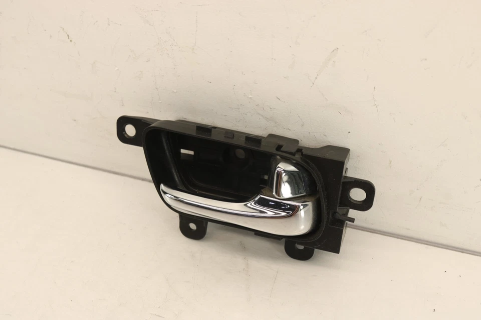 08-13 INFINITI G37 COUPE FRONT RIGHT RH INTERIOR DOOR PULL HANDLE ASSEMBLY OEM - Image 4 of 4