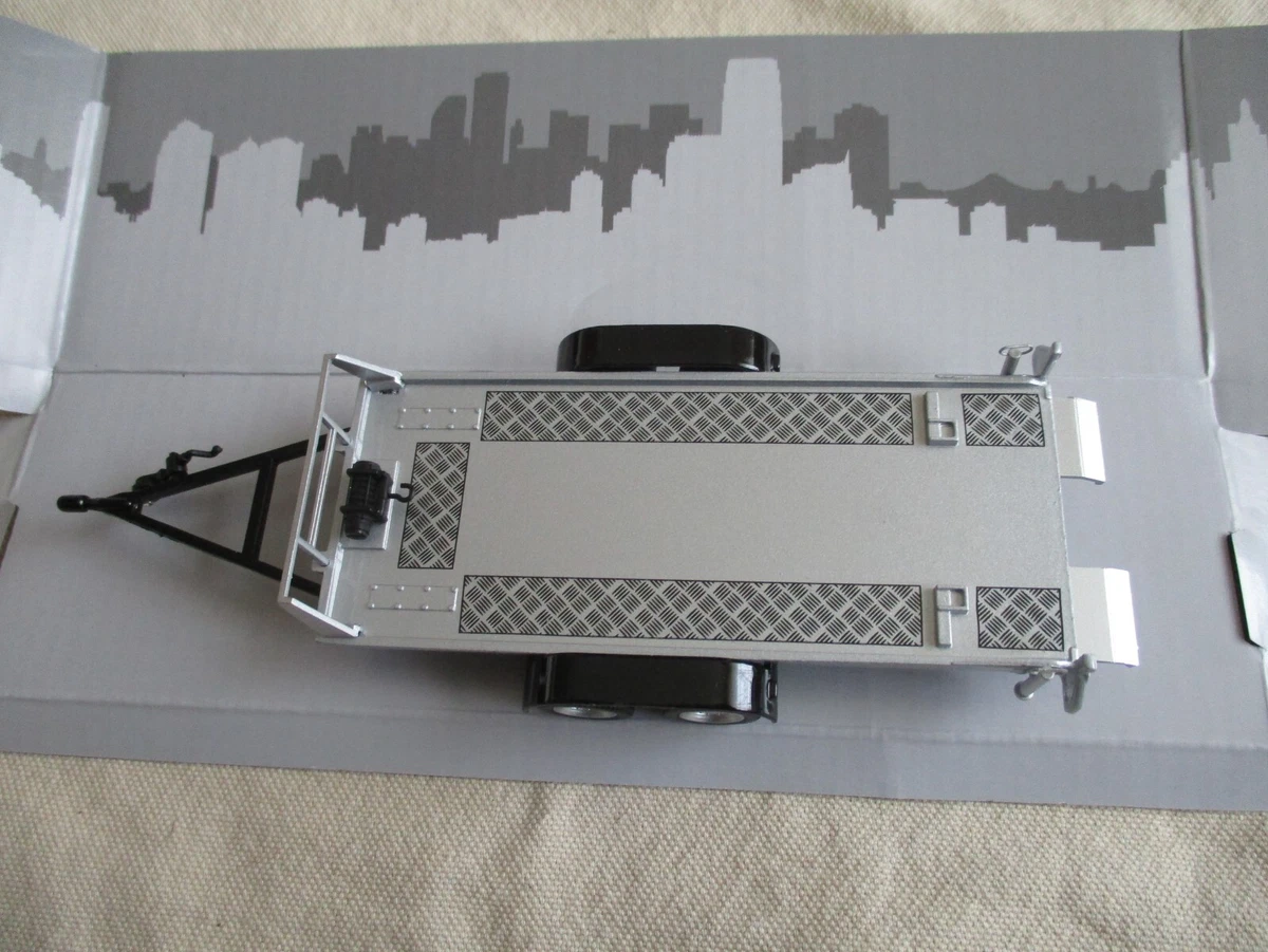 REMORQUE PLATEAU PORTE AUTO double essieu 1/43 Tow car trailer