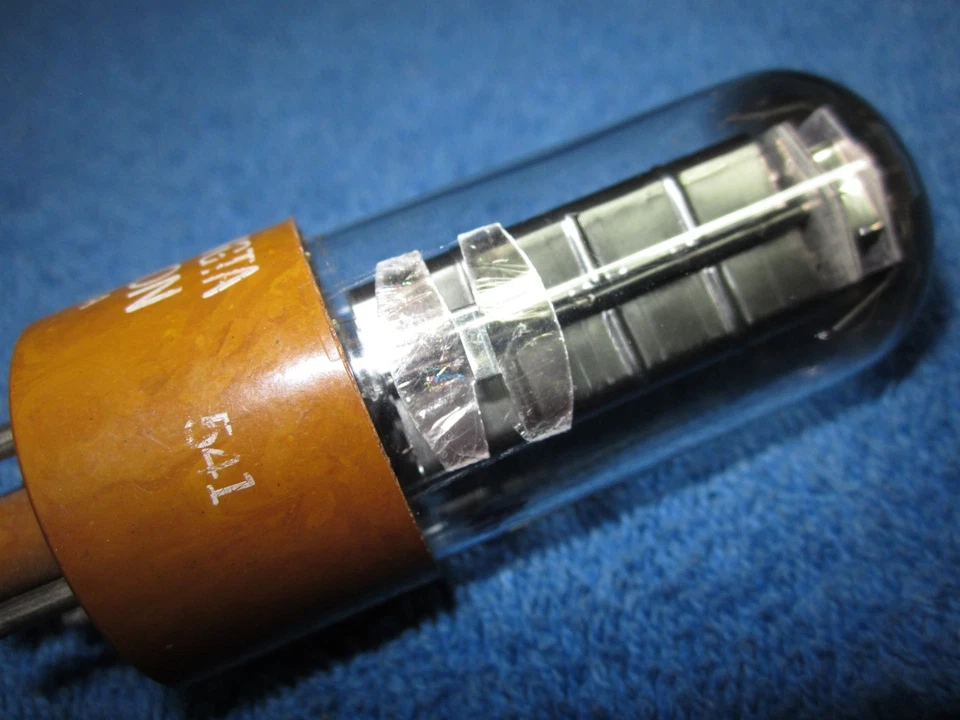 Tubo DeLuxe PREMIUM JAN-CHY-5Y3WGTA 5-Mica con OREJAS CBS-HYTRON 5Y3 NEGRO Foto 2 de 3