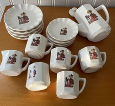 Vintage Holly Hobbie Ceramic Children's Tea Party Dish Set 16 Pieces