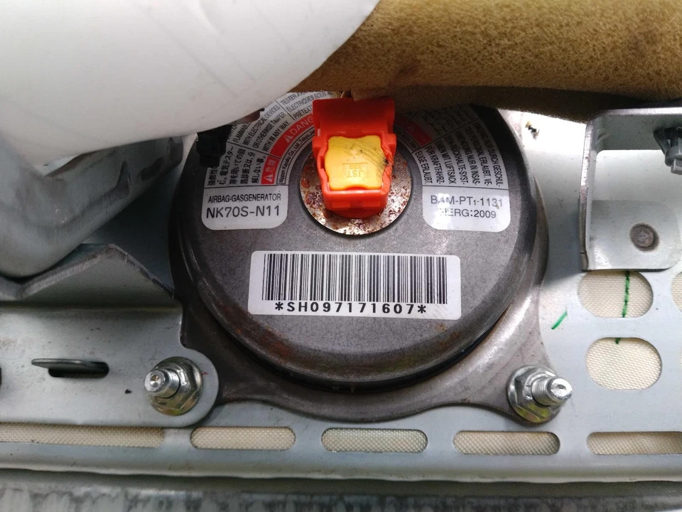 2009 INFINITI G37 Instrument Panel Air Bag Blue Right OEM Used NJ25-22502-564004 - Image 3 of 4