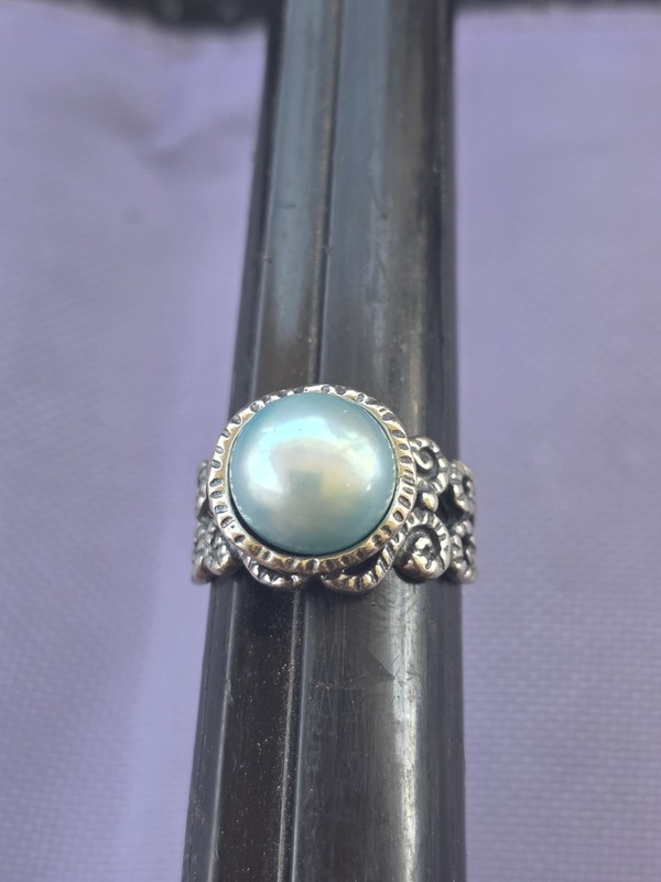  VINTAGE SIGNED ISRAEL STERLING SILVER BLUE PEARL RING- SIZE 7.75 PRE OWNED 