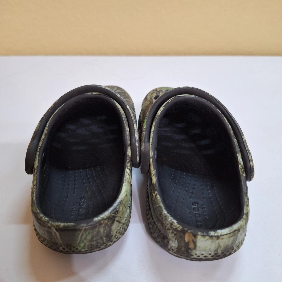 Crocs Classic Realtree Camo Kids Clogs Size 7C Toddler - Image 4 of 4