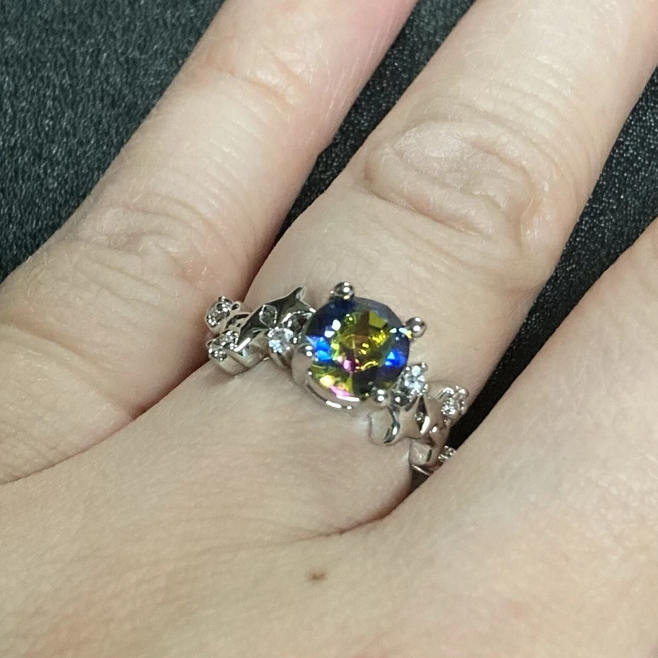 Anillo Arco Iris Místico Lujoso Topacio Piedras Preciosas Oro Blanco 18kt Lleno de Estrellas Foto 3 de 3