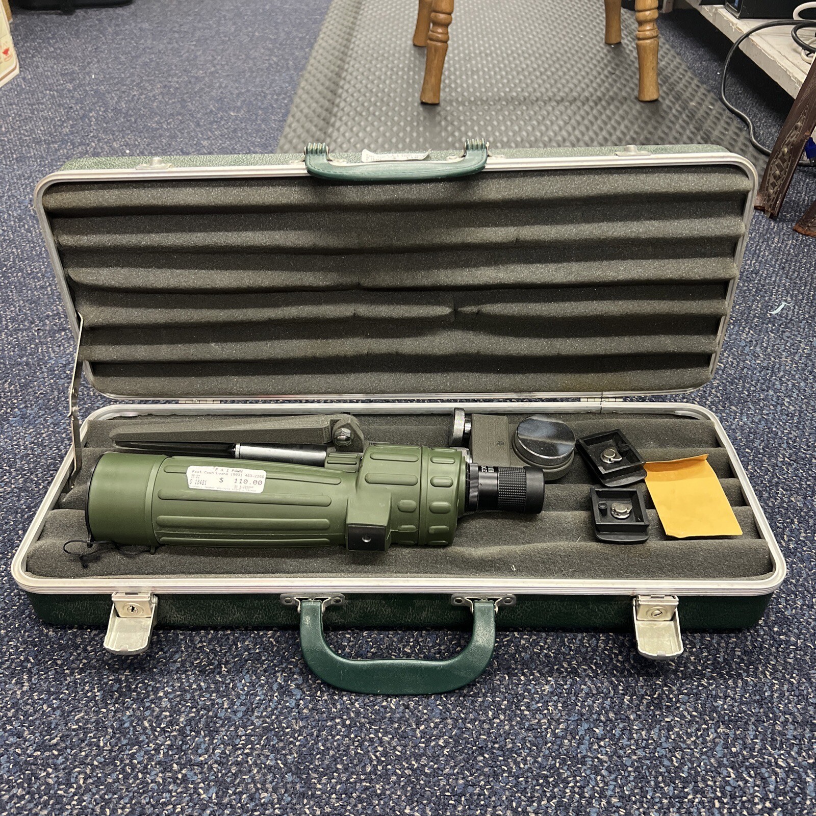 Bushnell Trophy Spotting Scope with Tripod (case included) (RZ No. 4120