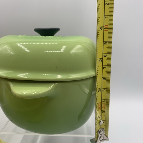 Le Creuset Mini Ceramic Cocotte Set Of Three Green Red Apple Yellow Bell Pepper - Picture 22 of 23