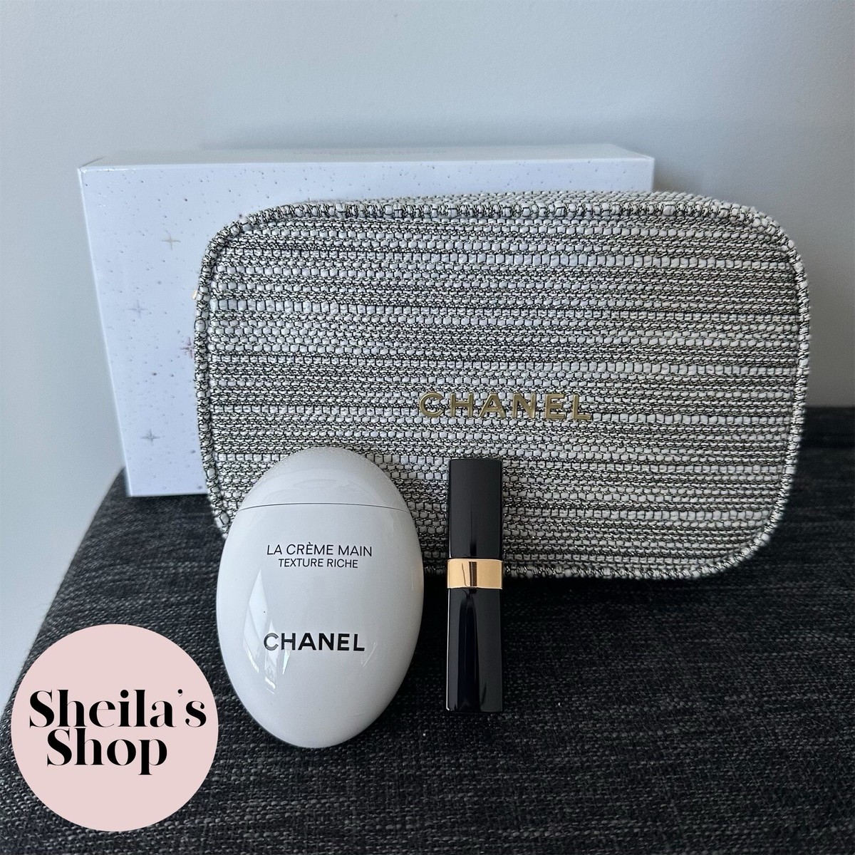 訳あり CHANEL MAKE UPノベルティホワイトショルダー 保存袋付き シャネル 巾着ポーチ 保存袋 GIFT-CC ホワイト ミニ香水セット (CHANEL