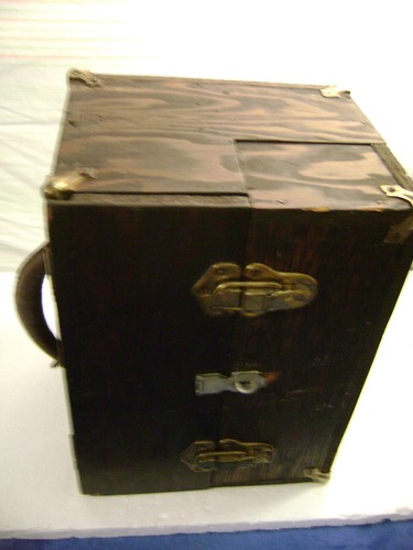ANTIQUE BOX/SAFE Unfolds. Wood. 3 Metal Locks-Mounts. Handmade - 第 7/17 張圖片