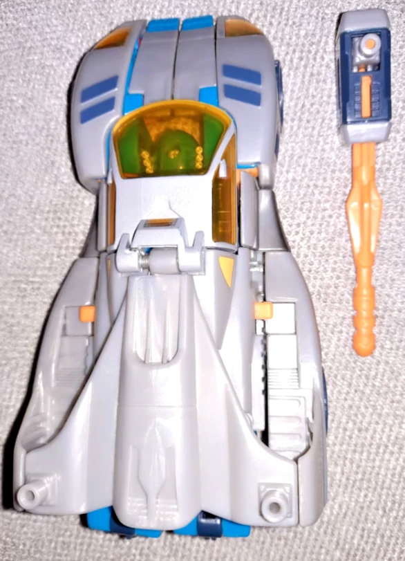 Transformers Armada Blurr Autobot with Mini-Con Incinerator 2002 Nearly Complete - Image 3 of 4