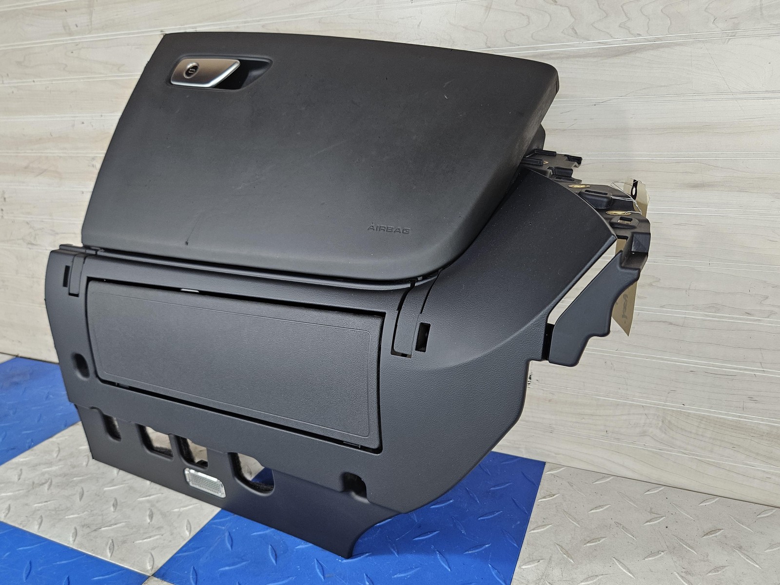 2017-2023 Audi R8 OEM Glove Box Assembly Black 4S1857096E 25D 8k Miles