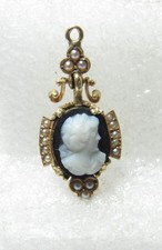 BEAUTIFUL ORIGINAL VICTORIAN 14K GOLD ONE PIECE STONE CAMEO PENDANT