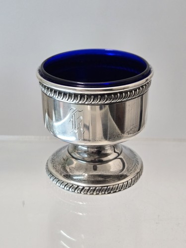 Hunt Silver Salt Cellar Dish Cobalt Blue Glass Liner Solid Sterling Silver