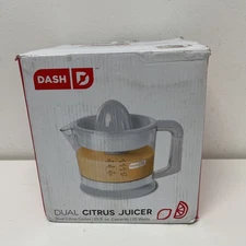 Dash Electric Dual Citrus Juicer White 25 oz New open box
