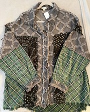 NWT Women’s POL Oversized Plaid/Black Button Up Size L