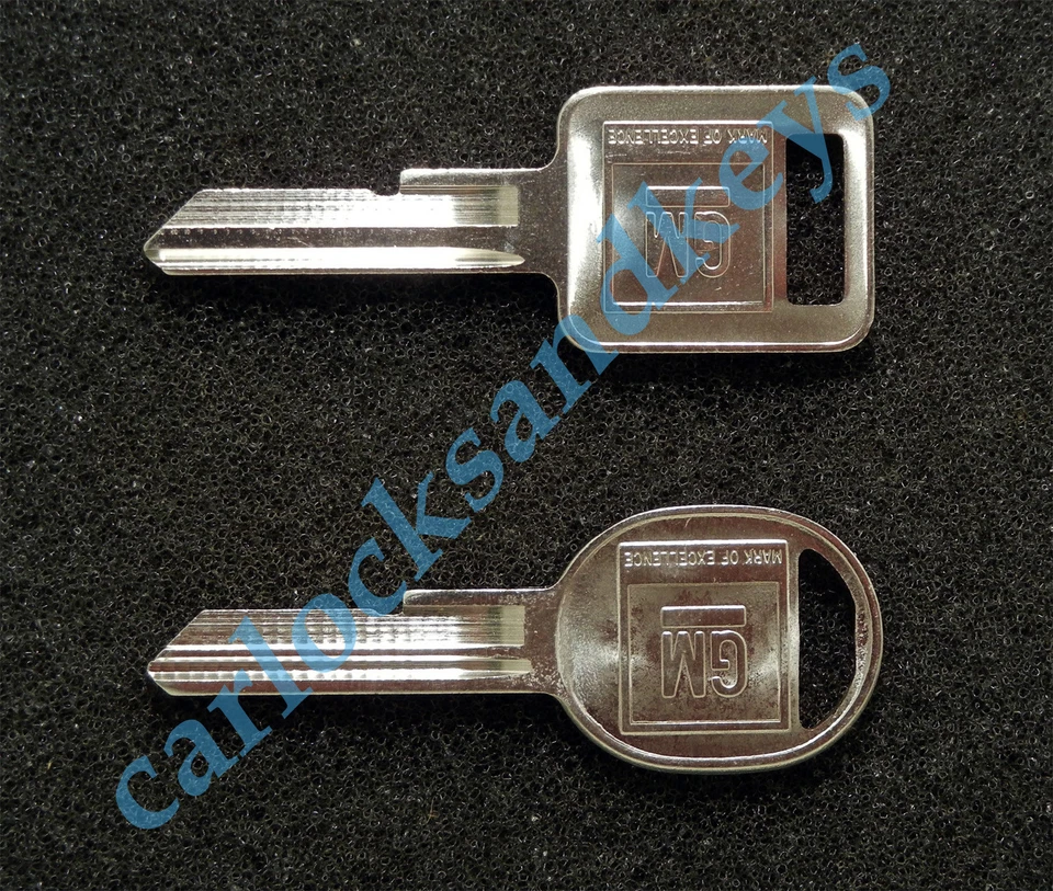 Chevrolet Chevy Camaro 1971, 1975, 1979, 1983-1986 llaves en blanco Foto 2 de 4