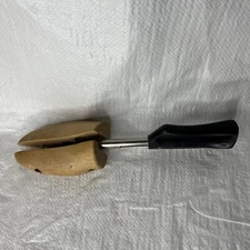 1 VTG Shoe Tree by Rochester Cedar Shoe Tree Co N0.3 regal brown rigth side