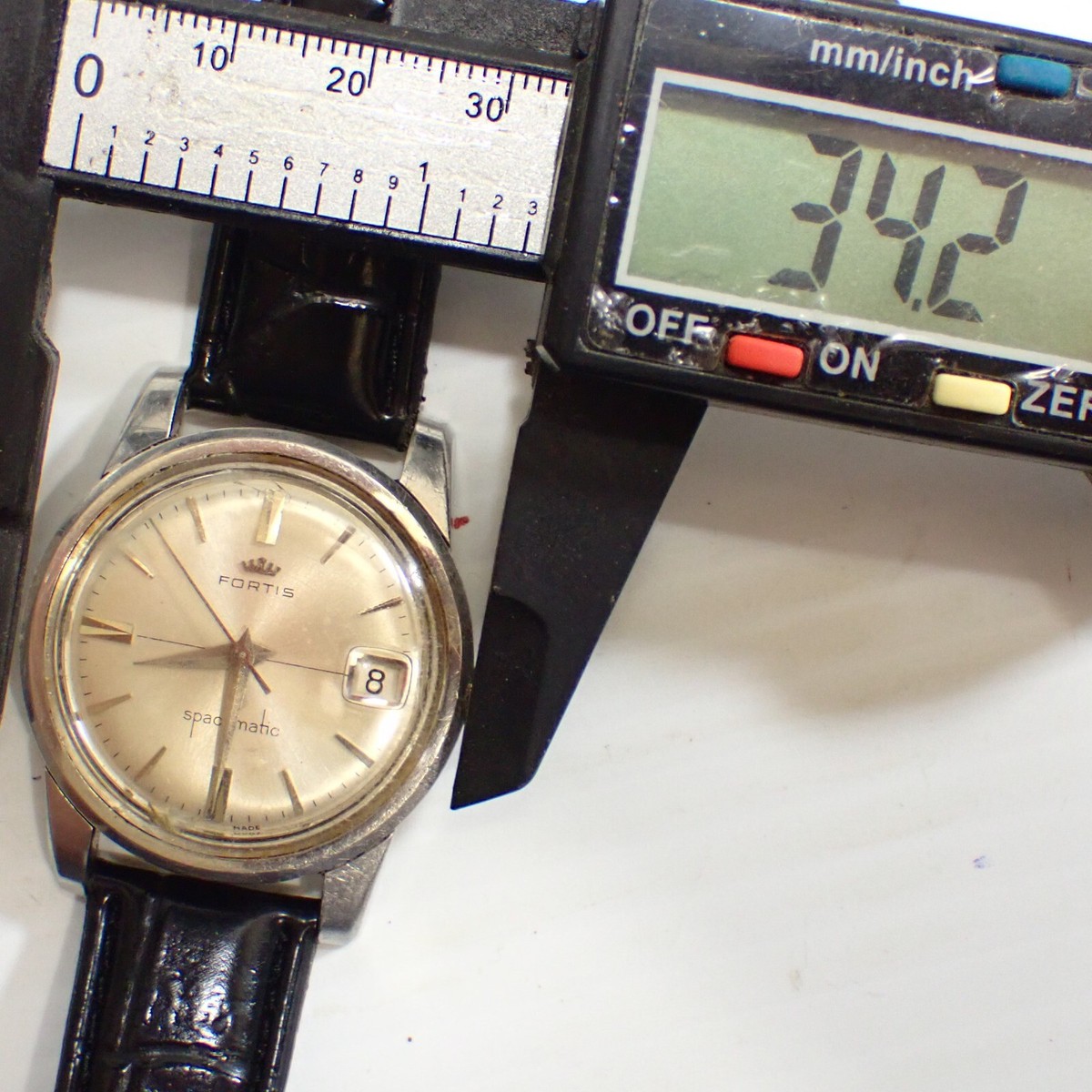 Vintage Fortis Spacematic All Risks Mens Watch - With Original