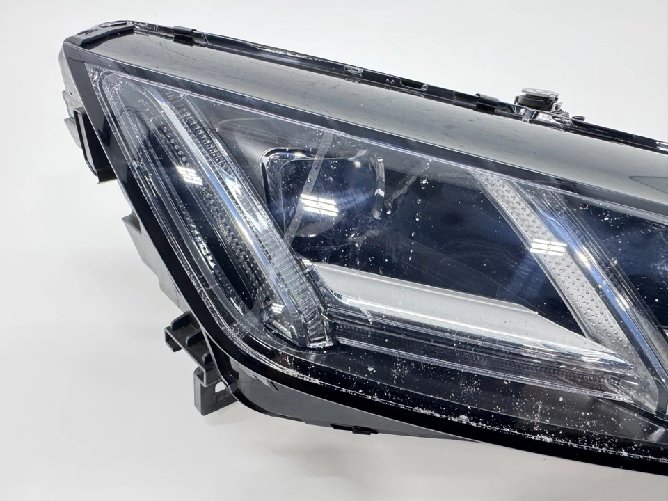 2016–2020 AUDI TT TTS RIGHT PASSENGER LED HEADLIGHT 8S0941034E OEM - Image 3 of 4
