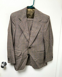 John Weitz for Roos Atkins 60s 70s  3-Piece Plaid Suit 36S 29W USA Union Made