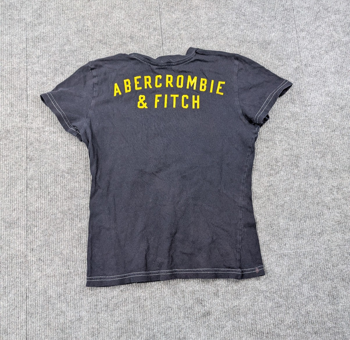 Abercrombie & Fitch Baby Tee Womens Medium Vintage Y2K Spellout Shirt Athleisure