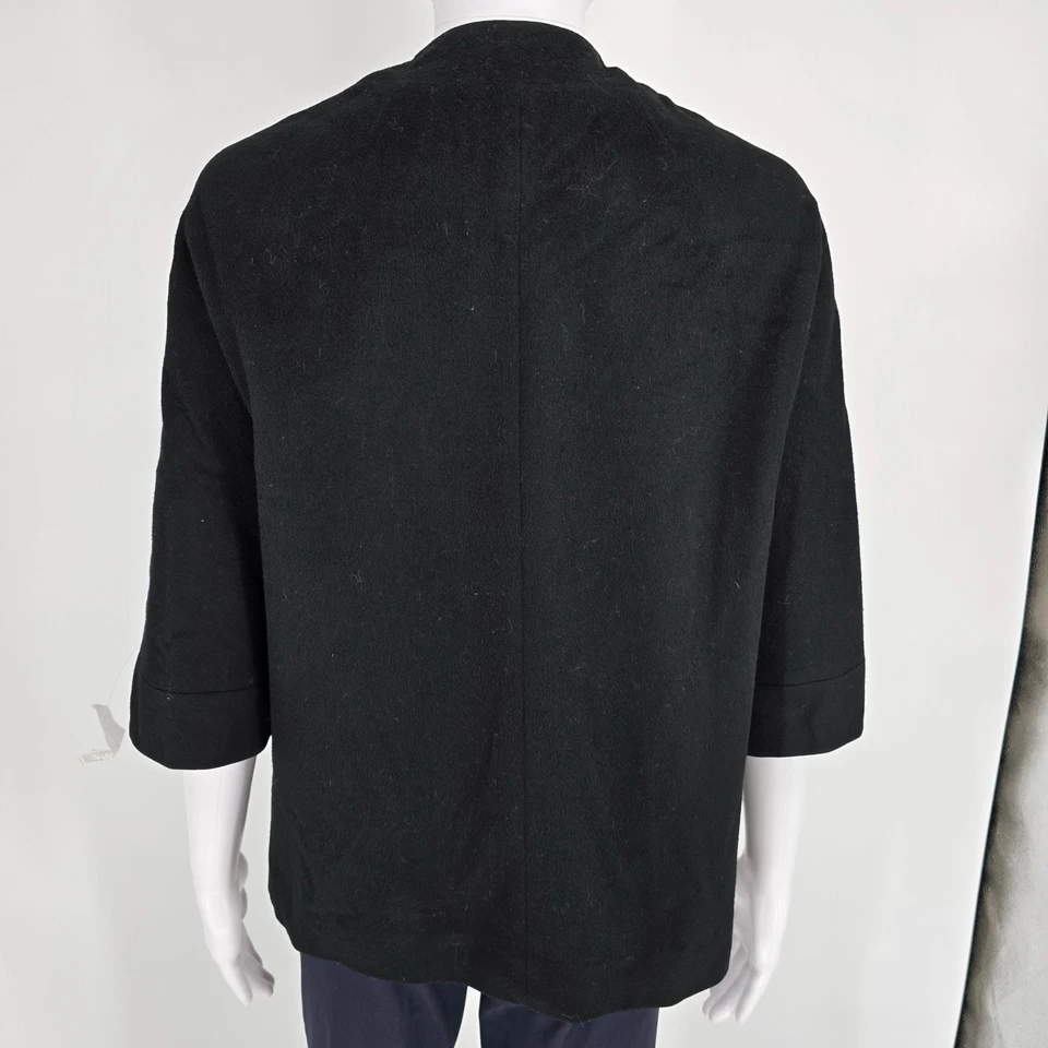 Vintage Early 1960s Betty Rose Black Wool 3/4 Sleeve Cropped Mod Jacket (S/M) - Image 2 of 4
