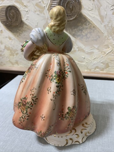 Vintage Italy Florist Women Porcelain Ceramic Figurine Lady Flower Basket - Picture 5 of 24