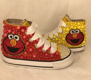 yellow converse toddler