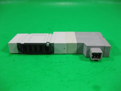 SMC Ventil -- SV1200-5FUD -- gebraucht - Bild 2 von 7