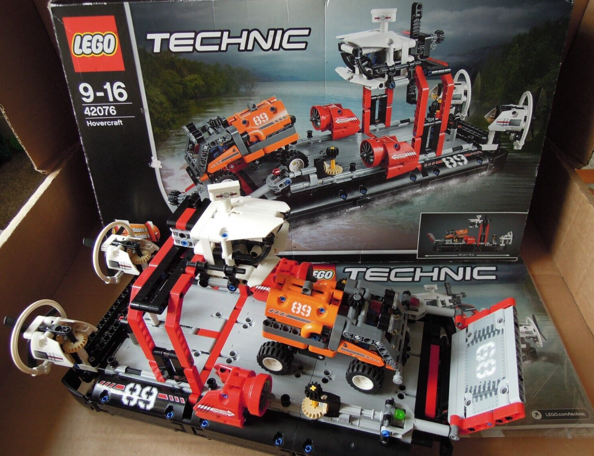 LEGO TECHNIC HOVERCRAFT 42076 IN COMPLETE WITH INSTRUCTIONS /BOX