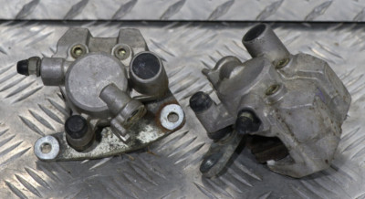 I13 2005 YAMAHA RAPTOR 660 OEM FRONT BRAKE CALIPER CALIPERS SET LEFT RIGHT