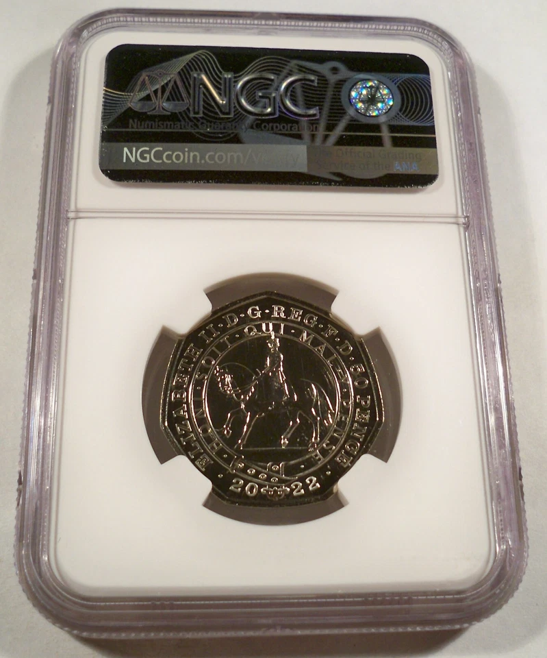 2022 GREAT BRITAIN NGC MS 69 DPL QUEEN'S 70th PLATINUM JUBILEE 50P 50 PENCE - Image 2 of 4