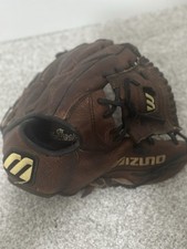MIZUNO 11.75  MVT 1175 Professional Vintage Baseball Glove Right Handed