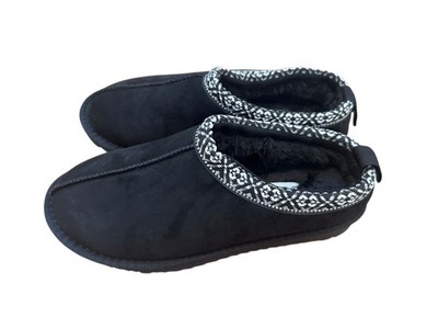 New Women s Soda Black Faux Fur Indoor/ Outdoor Slip On Shoes Size 8, MSRP 59.99