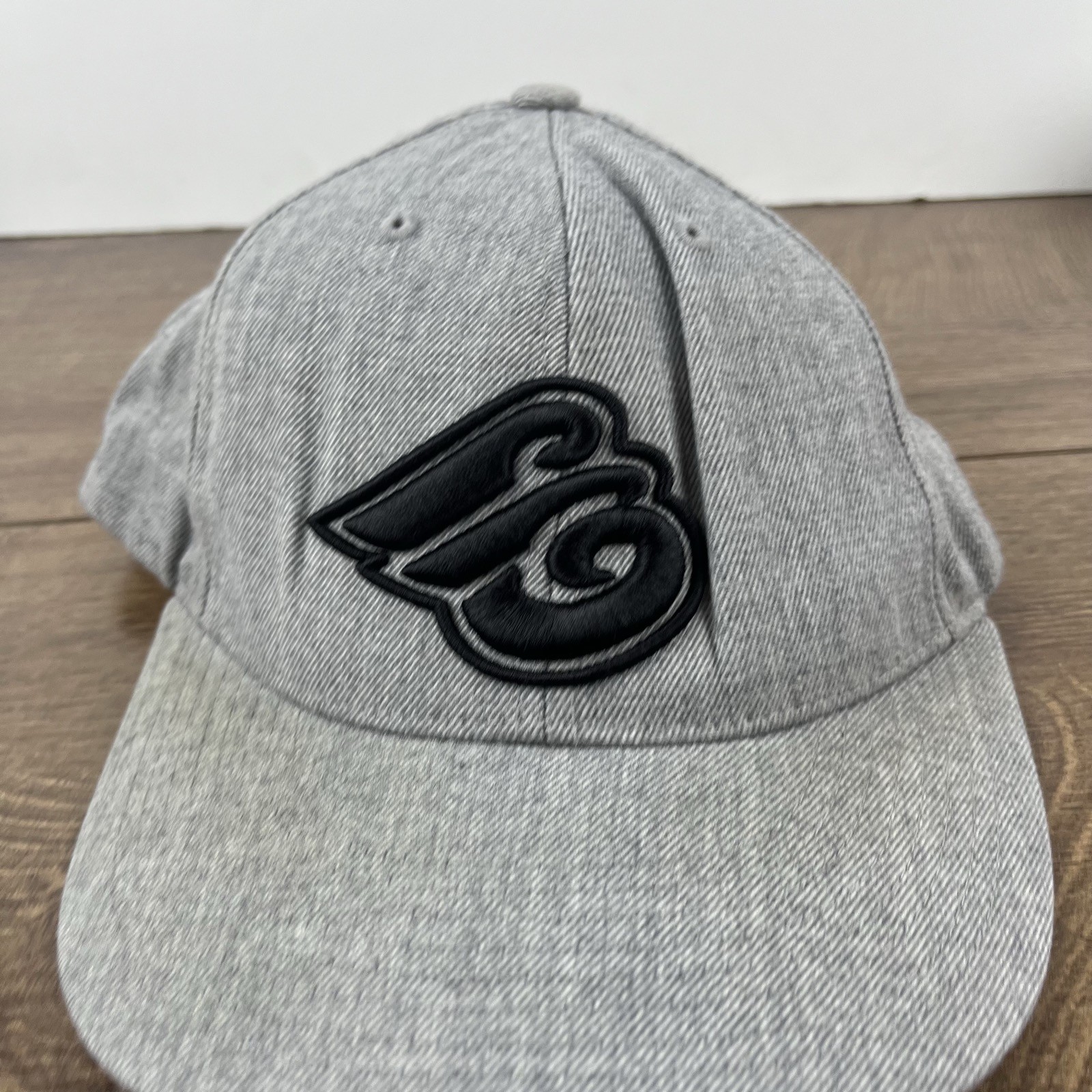 E Gray Snapback Hat Gray Adjustable Hat Adult Fit… - image 6