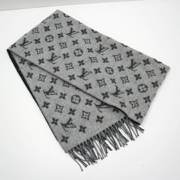 LOUIS VUITTON muffler split monogram pattern blac… - image 2