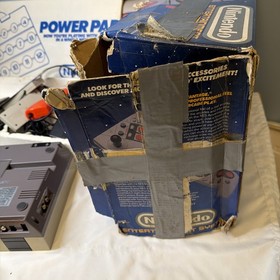 Nintendo NES Power Set CIB video game Console system lot W/ 1 Game, Zapper 1988