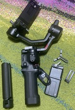 DJI RS 4 3-Axis Gimbal Stabilizer For Cameras CP.RN.00000343.01 Black - SEE PICS