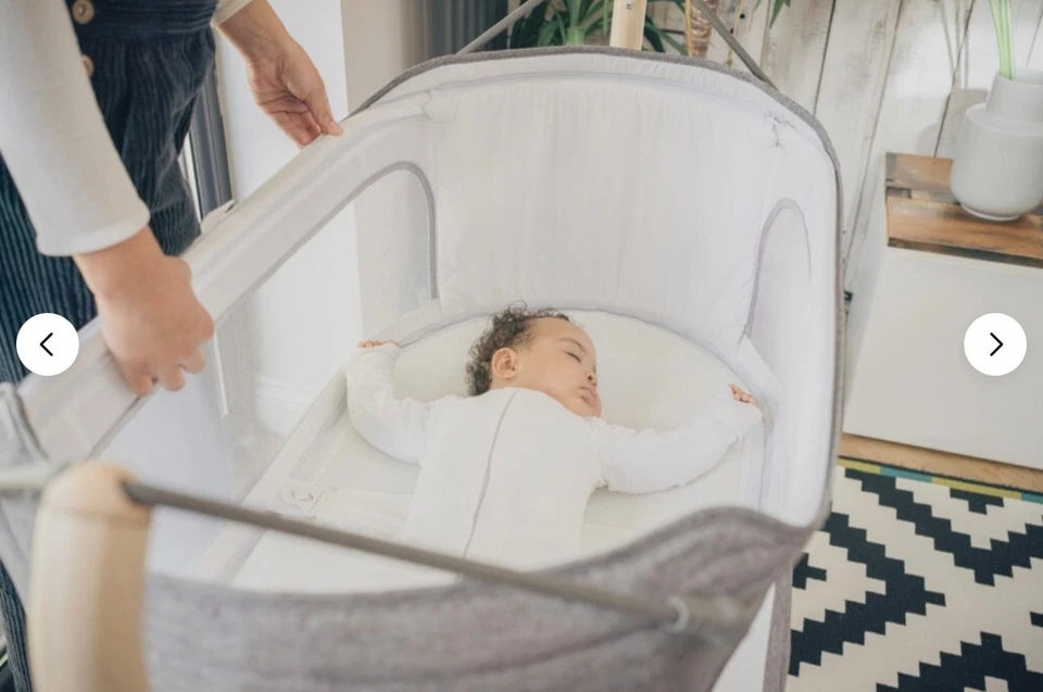 NiniPod Luxury Baby Height Adjustable Rocking Cot Bed Crib Nursery 0-9 Months - Image 4 of 4