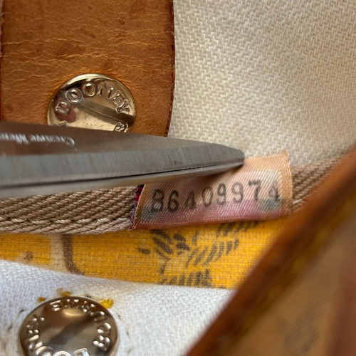 Dooney & Bourke Vtg Crossbody Bag Purse Women's Yellow Crossword Pattern Y2K - Picture 13 of 20
