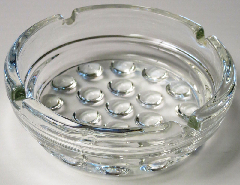 Ashtray 4.0" Round Hobnail Bottom Crystal Clear Heavy Glass Iconic VINTAGE 1970s