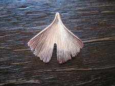 zeitlos eleganter Gingko Ginkgo Blatt Anhänger 925er Silber fein ausgearbeitet